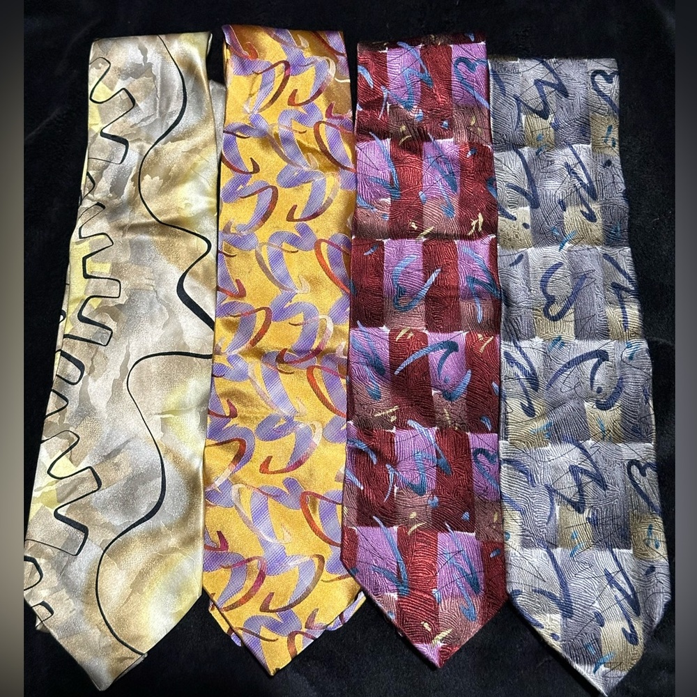 Four Jerry Garcia Men’s Silk Ties in great condition